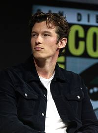 callum turner astrology